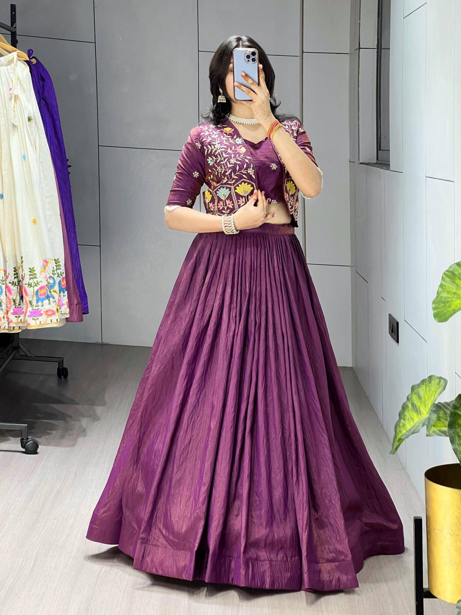 GRTN 8228 win Vichitra Lehenga choli exporters in India